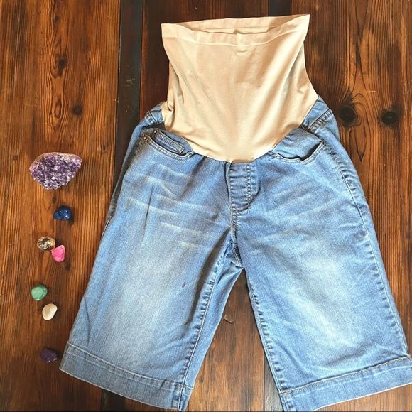 Maternity Shorts Motherhood Denim Maternity Bermuda Shorts - Picture 1 of 6